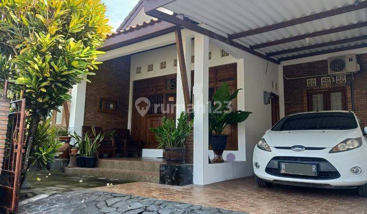 Rumah Asri Model Etnik Jawa Bata Expose Dekat Stadion Maguwoharjo 2