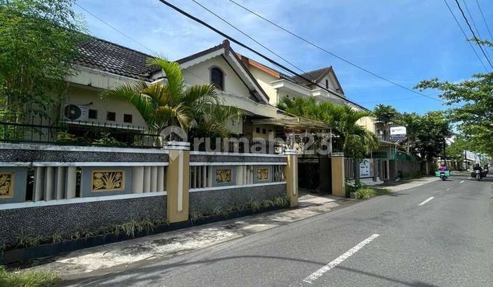 Rumah Tinggal Asri Tepi Jalan Aspal dekat Masjid Islamic Center UAD 