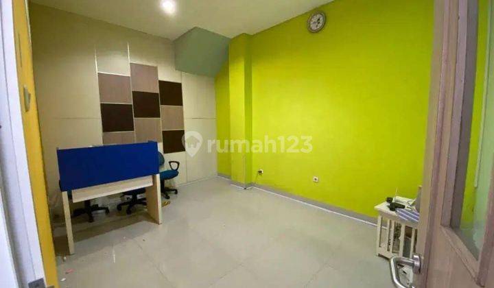 Strategis Ruko Siap Pakai dekat Pasar Lempuyangan Baru renovasi untuk estetik