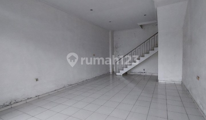 Exclusive Owned Shop House on Jl. Kabupaten near Biru Sport Center 2