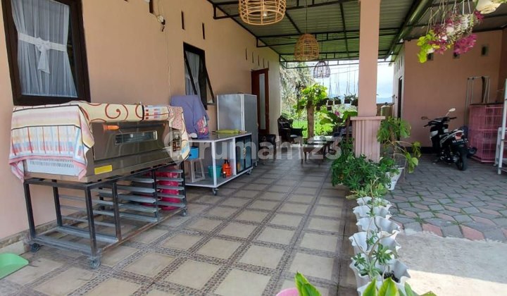 For Quick Sale: 472 Square Meter House in Mungkid Area, Near Borobudur Magelang 1