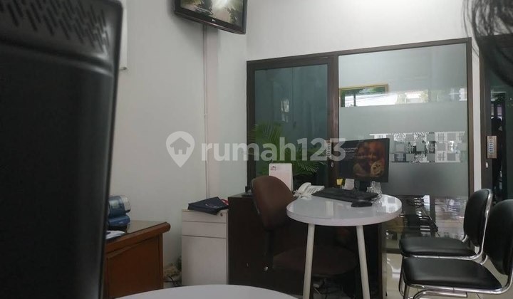 For Rent Spacious Strategic Shop House on Magelang Street Near Jogja City Mall