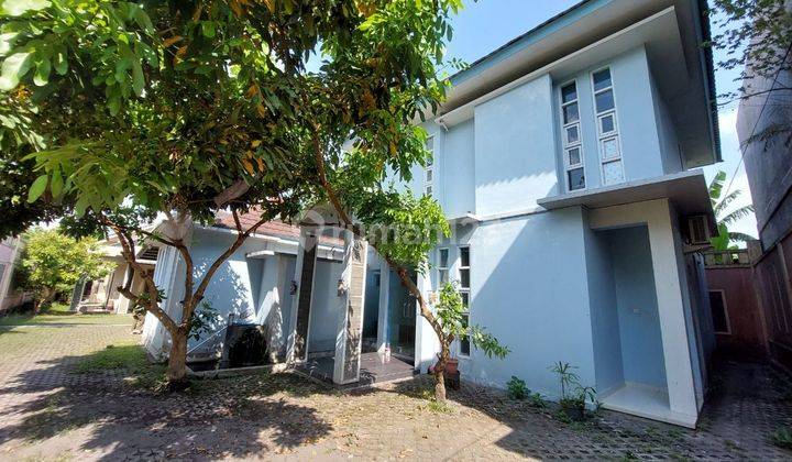 Kantor dan Rumah ada Kolam Renang dalam 1 Kawasan dekat RS Hermina 2