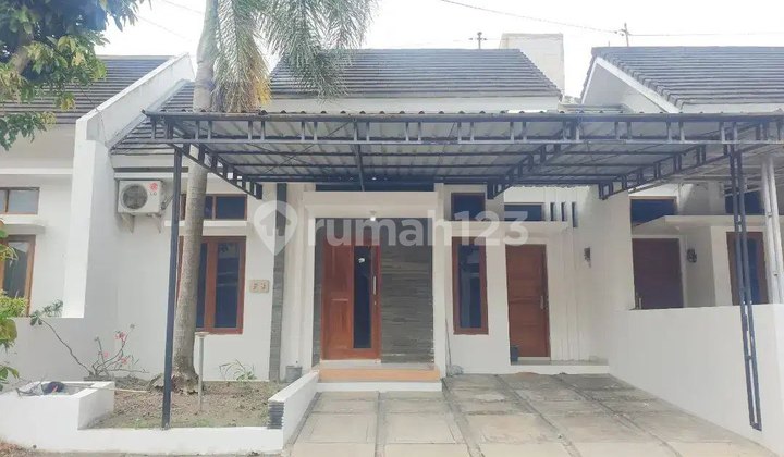 Rumah di Komplek Perumahan Seberang Kampus UMY dalam Ringroad Jogja