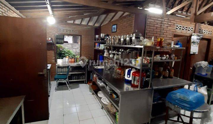 Resto Villa Joglo Kaliurang Utara Kampus UII Pusat dekat Taman Wisata Kaliurang 2
