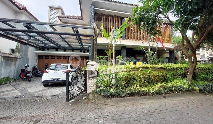 Rumah Mewah Clasic dlm Perumahan Elite Tirtasani dkt Mirota Kampus Jl. Godean, Barat Tugu Jogja