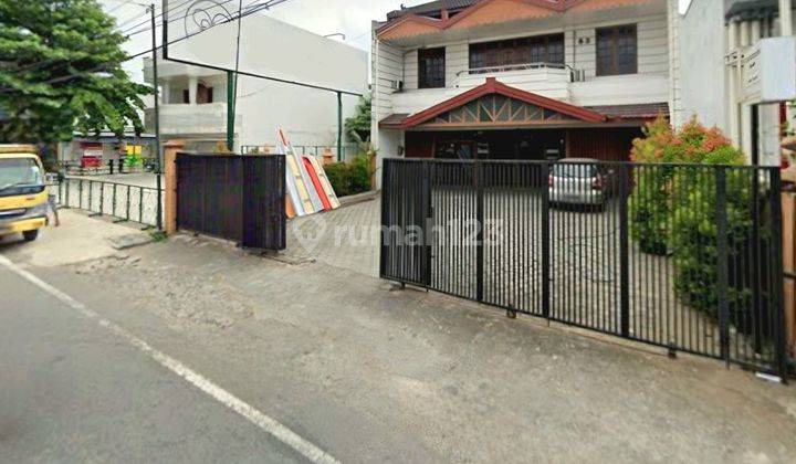 Ruko Luas Tanah 650 Meter, dekat Pizza Hut Jl. Sultan Agung 1