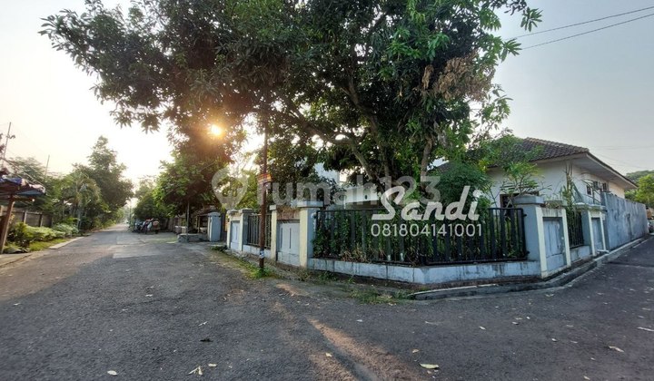 Dijual Rumah Posisi Hook Tepi Jalan Lebar daerah Timoho Baciro dekat Delta Hotel 1