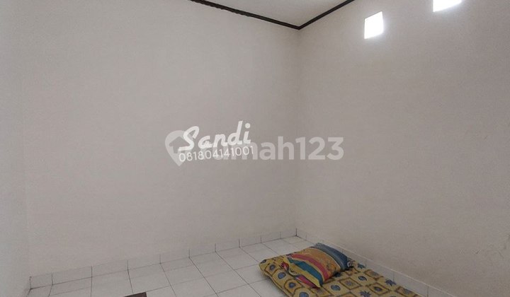 Boarding House with 28 Rooms near Klithikan Market Pakuncen 2