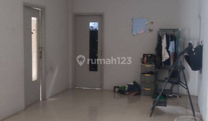 Ruko Autogloss  dekat Univ. Mercu Buana 2