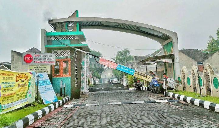 Rumah Dalam Perumahan One Gate System Dekat Balong Water Park Banguntapan 1