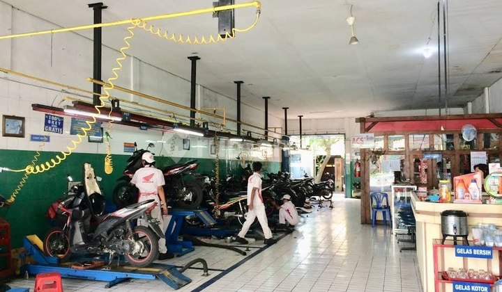 Tanah Berikut Bangunan Usaha di Jalan Kaliurang dekat Jadah Tempe Kaliurang 2