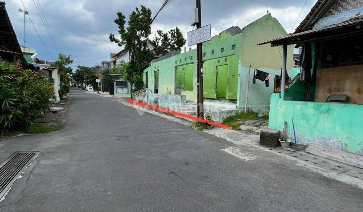 Tanah Premium Area Kota Kodya Wirobrajan Yogyakarta Dekat dekat Alfamidi Super 