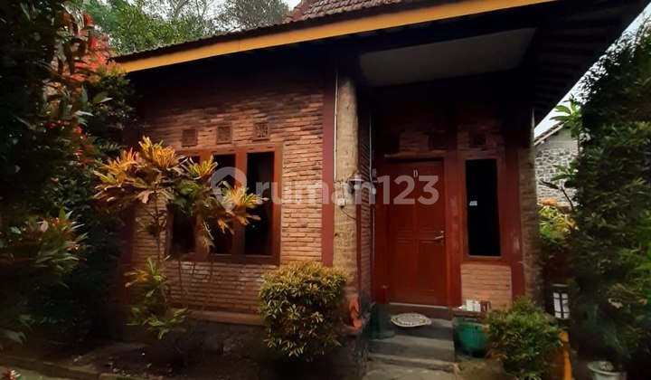 Joglo Kaliurang Resto Villa near HeHa Forest Kaliurang Joglo Kaliurang Resto Villa near HeHa Forest Kaliurang