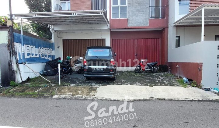 Strategic Ready-to-Use Shop House, near Smart Park Strategic Ready-to-Use Shop House, near Smart Park