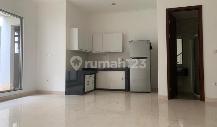 Disewa rumah golf island 8x20 rapih banget 2