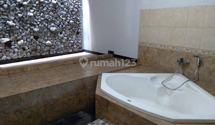 Dijual cepat apartemen Casablanca bagus terawat eks patriat 1
