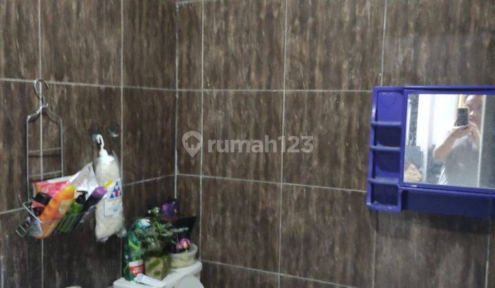 Disewakan rumah bisa rangkap usaha ada 4ktd bisa untuk tinggal bersama jarang ada  2