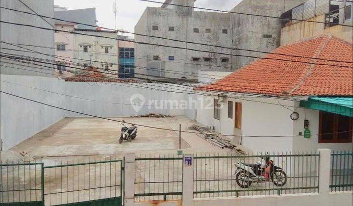 Rumah Lama Siap Bangun Ruko, Rukan Dll
Tamansari, Jakarta barat SHM 2