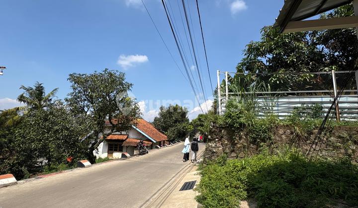 For Sale Shop House At Smp Negeri 1, Cimekar Street, Cileunyi, East Bandung