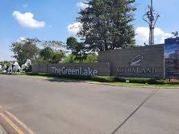 Citraland Greenlake 3 Lantai Depan Jalan Raya 2