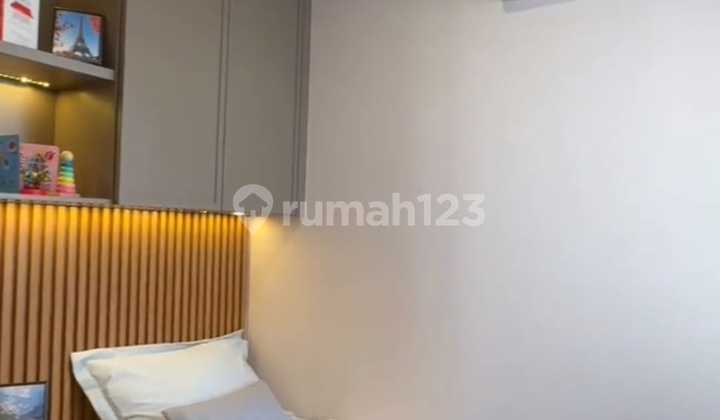 Rumah American Classic 2 Latnai Dari Upn Free Motor