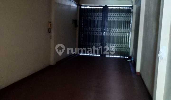 Dijual Rumah Hitung Tanah Argopuro SHM 2Lantai 2