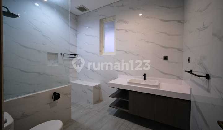 Dijual Rumah Mewah Kawasan Elit Taman Hunian Satelit  2