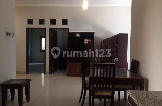 For Sale, Ready to Occupy Doubleway House, Babatan Pratama, Wiyung.