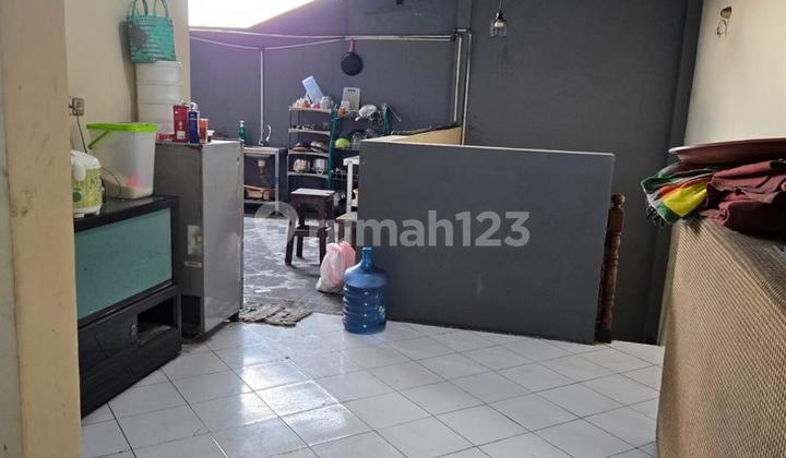 For Sale 3-Story Shop House Ready to Use, Manukan Lor Main Road, SHM Certificate 2