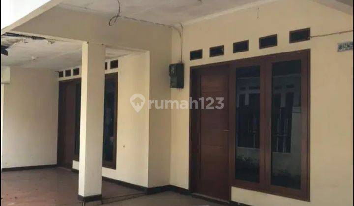 Rumah Tua Hitung Tanah Di Rawamangun  2