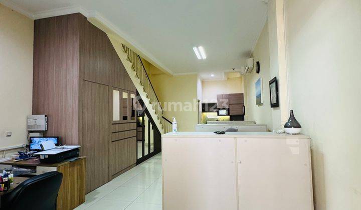 Ruko Crown 4,5x15 Green Lake City, HGB, Semi Furnished, 4 Lantai 2