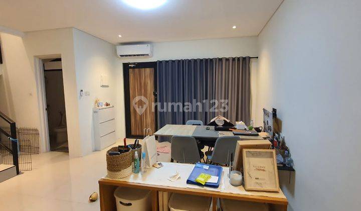 Rumah Bagus Semi Furnished di Metro Permata, 7x16, 2 Lantai, Shm 2