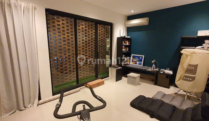 Rumah Bagus Semi Furnished di Metro Permata, 7x16, 2 Lantai, Shm 5