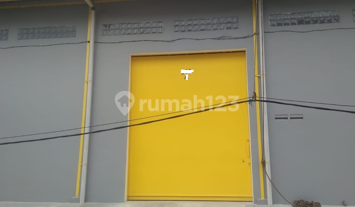 Gudang Baru di Kunciran Tangerang, Luas 800m, Akses Container 1