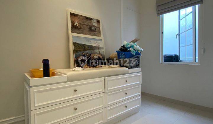 Rumah Di Green Lake City Cluster West Europe 8x15, Semi Furnish 16