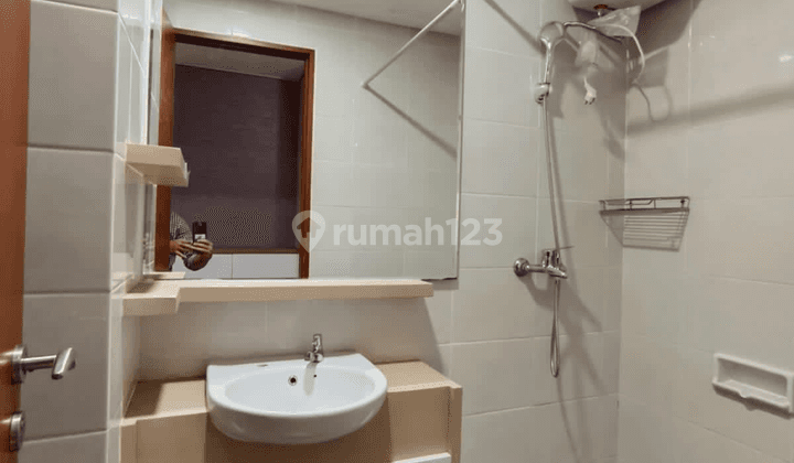 Condominium Greenbay 2 Br, Luas 70m2, Full Furnished, Bagus 2