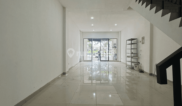 DiSewakan Ruko CBD 4,5x15 Green Lake City, Hadap Jalan, Bagus 1