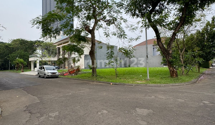 Renata Alam Sutera Silk Plot, Area 660m2 Corner, South & West