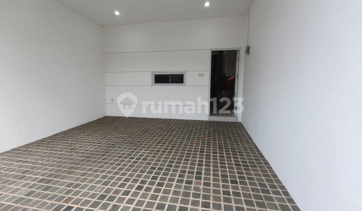 Brand New Sector 9 Bintaro Jaya, Land Area 218M2 Corner, Freehold Certificate, Facing North 2