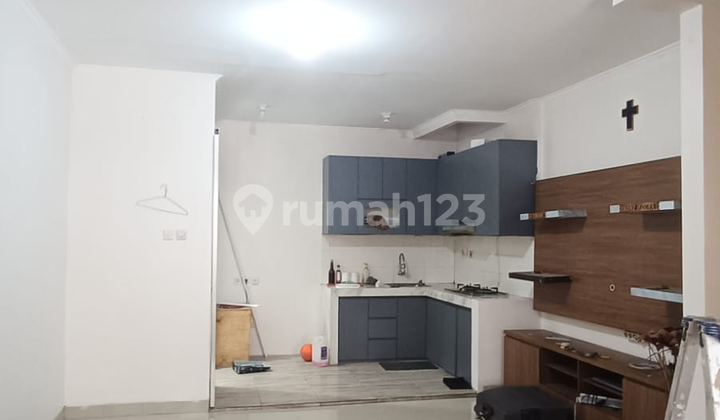 Metro Permata House 5x11m², Freehold, 2 Floors, South Facing 2