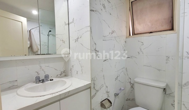 Apartemen Taman Rasuna, Disewakan,3 Kamar Tidur, Furnished, Bagus 9