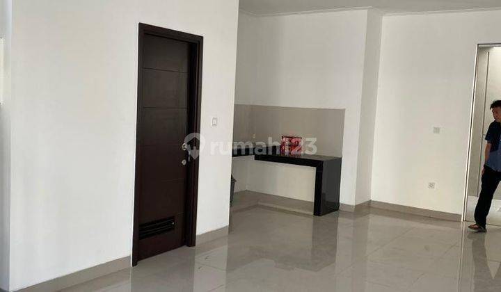 Termurah Rumah Pik 2 Semi furnish 6 x 15 3
