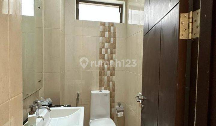 Termurah TownHouse Sea front Ancol 8 x 18 Jarang Ada 2