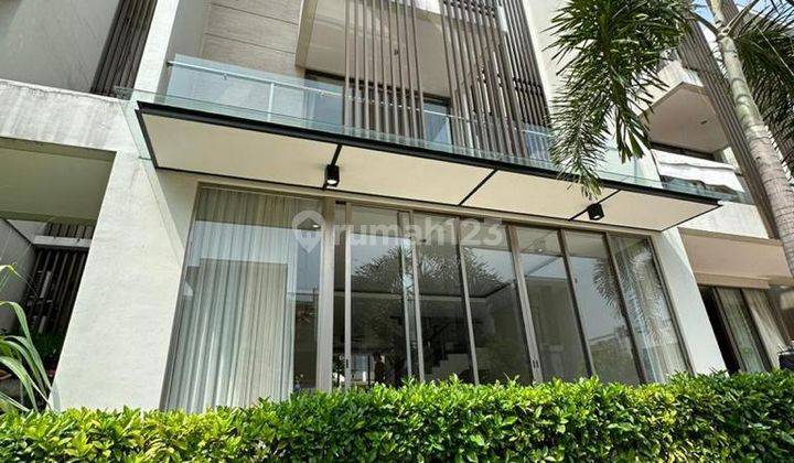 Termurah TownHouse Sea front Ancol 8 x 18 Jarang Ada 1