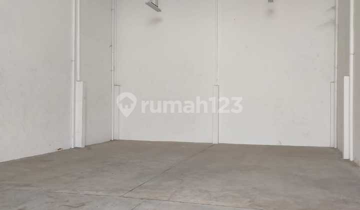 Cheap Warehouse Bizzpark 9 x 20Rarely Available!!