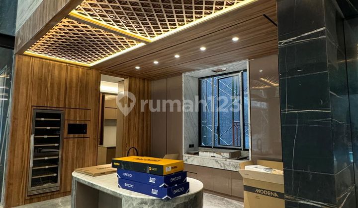 Rumah Pik Minimalis Tropical Brand new 600m  2