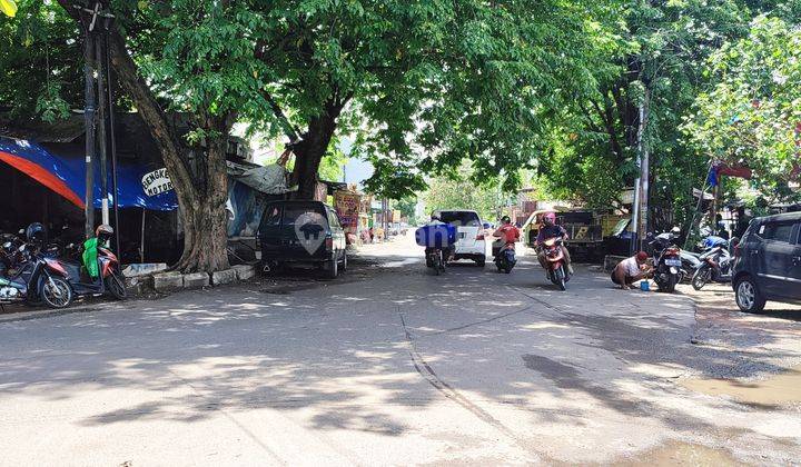 Rumah Tengah kota dekat Simpang Lima SHM 2