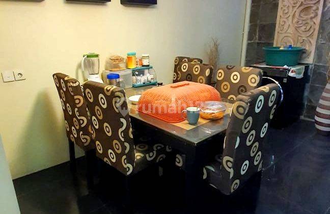 Rumah SHM Bagus di Taman Adenia 2