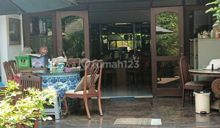 Rumah 2 Lantai Bagus SHM di Gajahmungkur 2